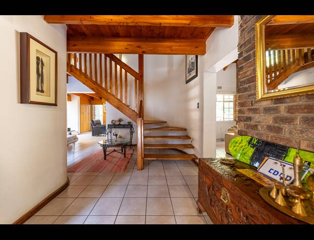4 BEDROOM HOUSE FOR SALE IN BRYANSTON